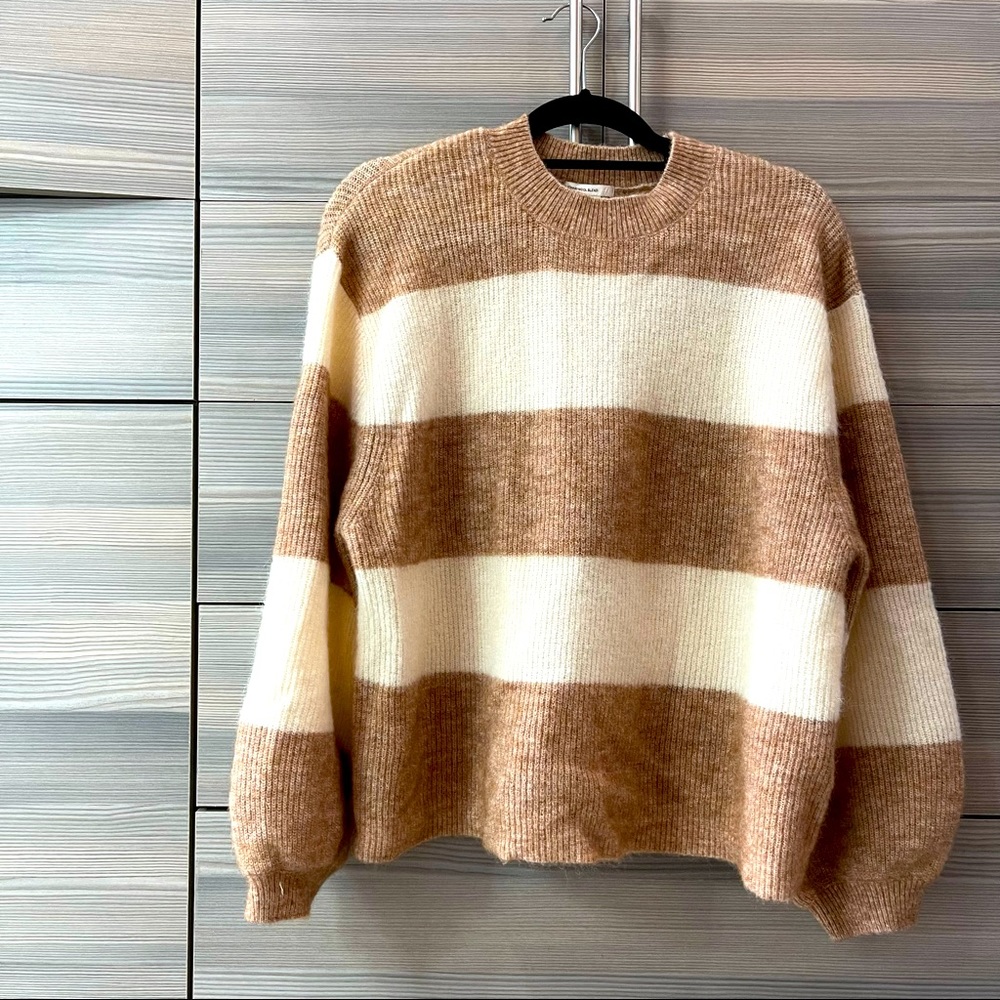 H&M wide strip sweater